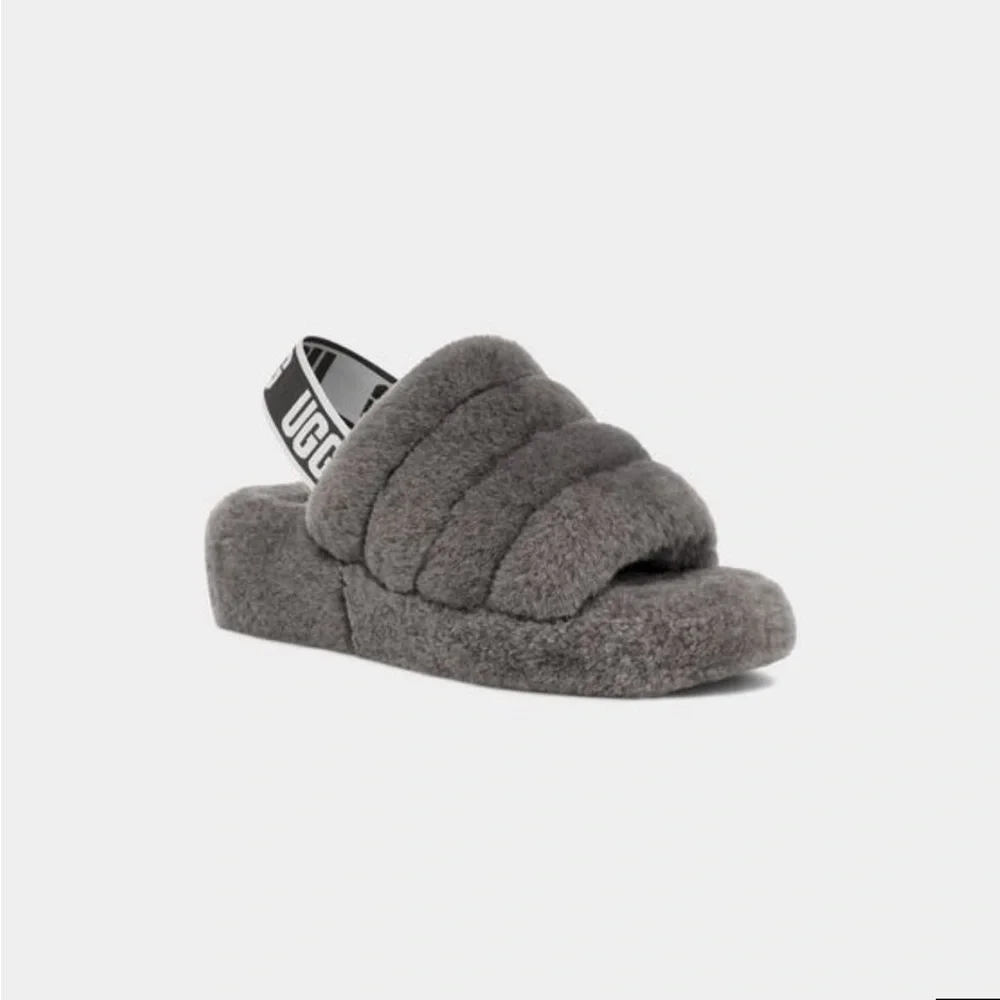 UGG Fluff yeah slide - Picture 1 of 4